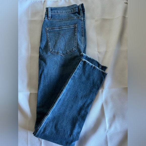 Jeans - Picture 3 of 4